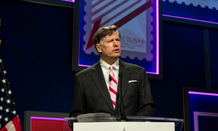 SelectUSA_Christopher_Landau-750x450