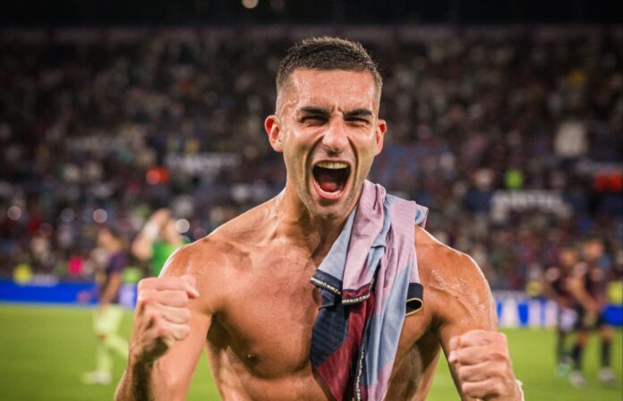 Ferran Torres, anotador del segundo gol del Barça, celebrando la victoria. Foto cortesía: FC Barcelona