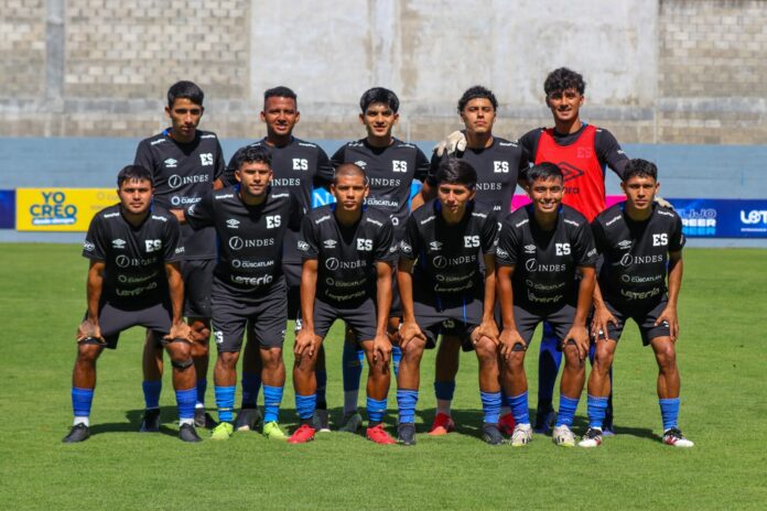 El equipo que se prepara para los Juegos Centroamericanos venció a la Sub17 en un partido de preparación. Foto cortesía: FESFUT