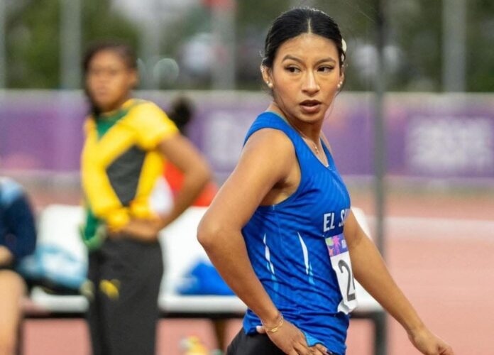 Almendarez durante su participación en Asunción 2025. Foto cortesía: Fedeatletismo.