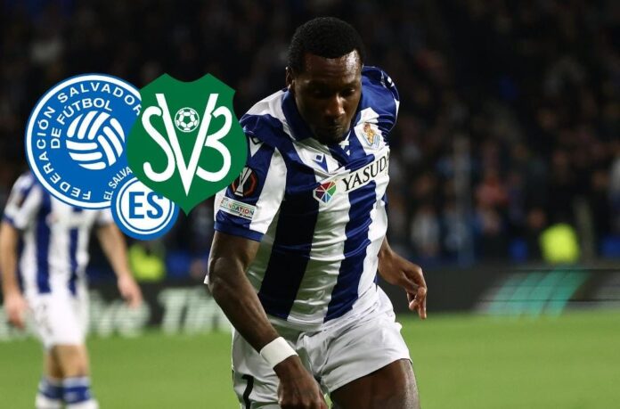 Sheraldo Becker en un partido de Europa League con la Real Sociedad. Foto cortesía: Real Sociedad.