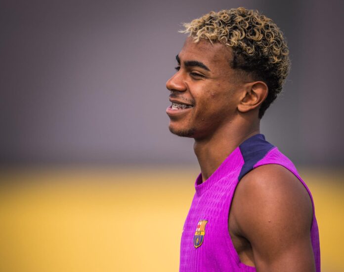 Lamine Yamal El astro de La Masía volverá a jugar en el primer partido de la temporada de los 'Culés' en Montjuic. Foto cortesía: FC Barcelona.