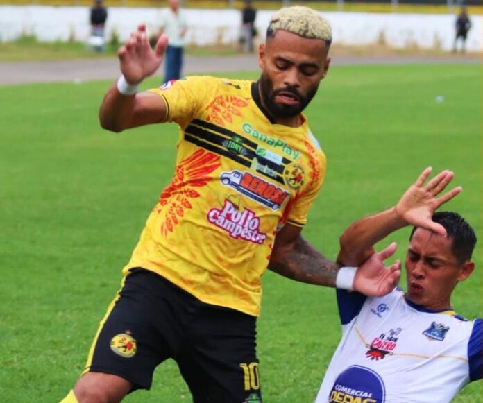 Platense no pudo ganar ninguno de los dos encuentros ante su rival de ciudad. Foto cortesía: CD Platense.
