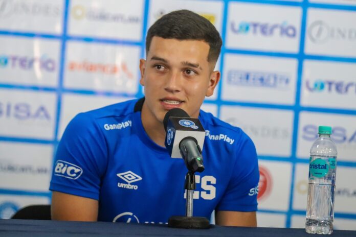 Styven Vásquez vuelve a una convocatoria para un partido oficial con la selección por primera vez desde 2024. Foto cortesía: FESFUT