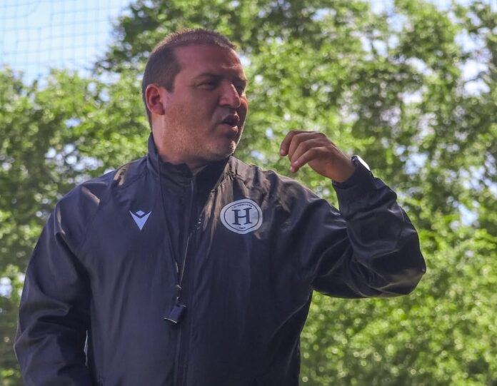 Gabriel Álvarez cambiará su equipo de trabajo. Foto cortesía: CD Hércules.