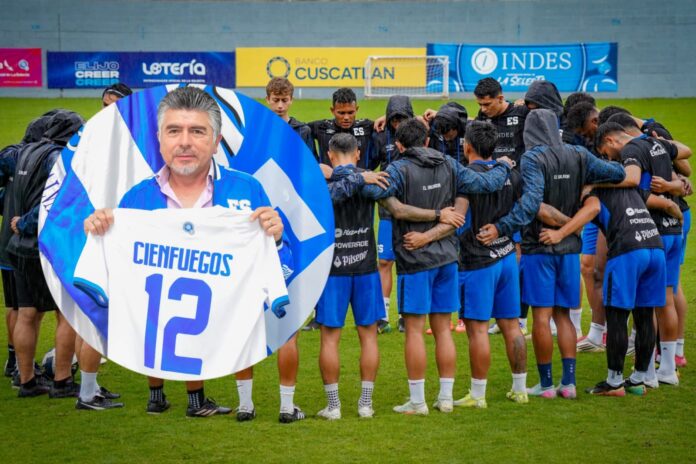 Cienfuegos El exfutbolista opinó acerca de la situación del fútbol nacional. Fotos cortesía: La Selecta.