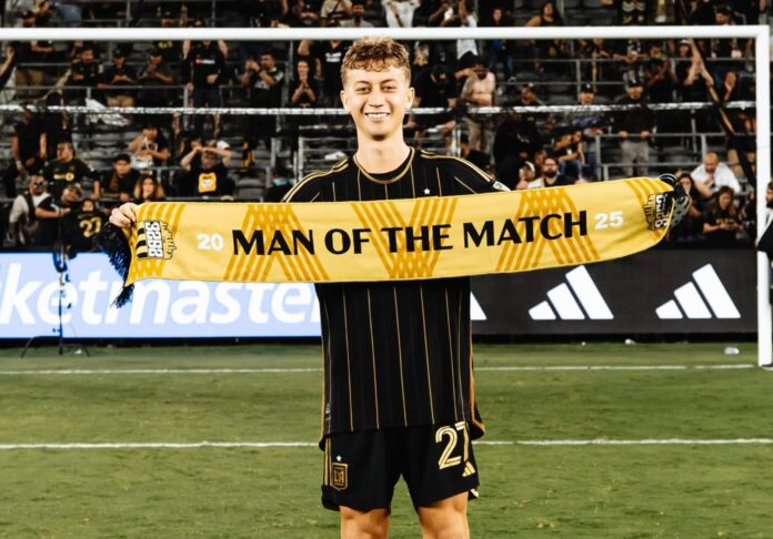 Ordaz Ordaz seguirá en la máxima categoría del fútbol estadounidense. Foto cortesía: LA FC.