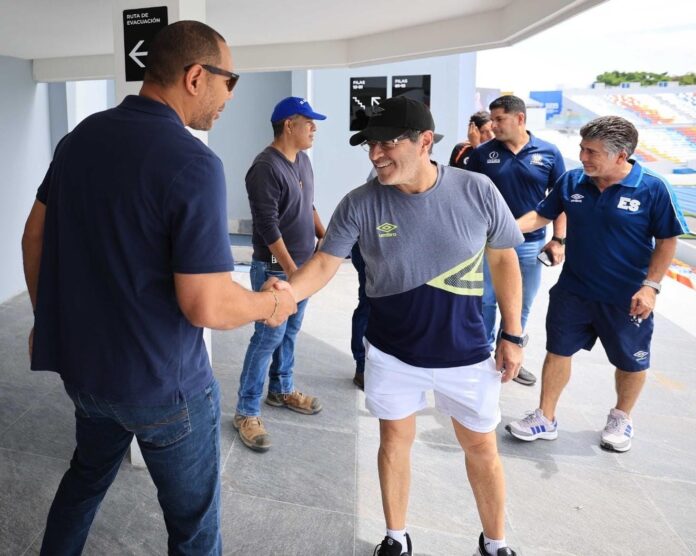 Pérez y Cienfuegos empezarán su labor el 1 de noviembre. Foto cortesía: Yamil Bukele.