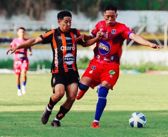 Zacatecoluca y Águila El 'Ave Majestuosa' no pudo repetir su victoria ante los de Zacatecoluca de la primera vuelta. Foto cortesía: CD Águila.