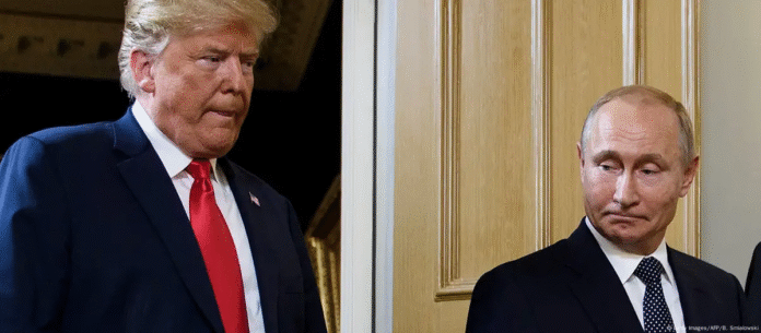 Trump y Putin, en uma imagen de archivo de 2018, durante un encuentro en Finlandia. Foto: Cortesía.