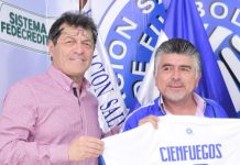 Mauricio Cienfuegos acerca de las visorías de la Selecta en Estados Unidos: “Hay bastante calidad” Cienfuegos y Hugo Pérez han realizado diversas visorías en el país norteamericano. Foto cortesía: La Selecta.