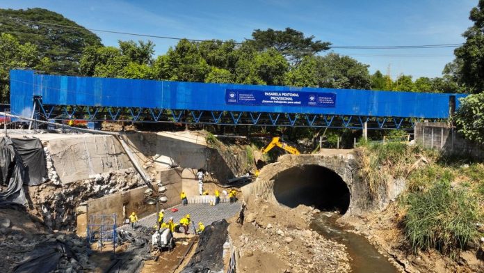Construcción de Puente en Villa Lourdes, Colón.