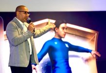 Yamil Bukele presentó el ‘Plan Maestro del Fútbol Salvadoreño 2025-2029’ El funcionario presentó su plan para la Federación. Foto cortesía: INDES.