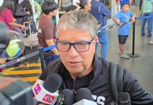 ‘Bolillo’ Gómez: “A raíz de las lesiones y suspensiones fuimos bajando” El estratega sudamericano habló en su regreso al país. Foto cortesía: FESFUT.