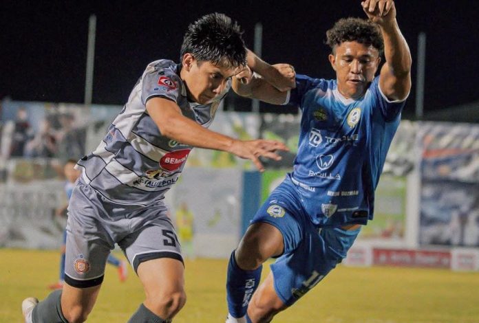 Metapán Fuerte Los 'Franciscanos' se mantienen con vida matemáticamente, aunque sin oportunidades reales. Foto cortesía: Isidro Metapán.