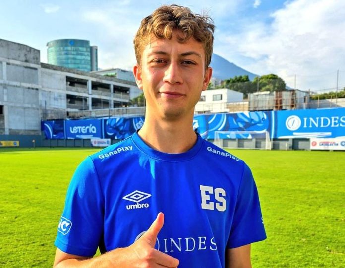 Nathan Ordaz El extremo confirmó que seguirá atendiendo a las convocatorias de la selección. Foto cortesía: La Selecta.