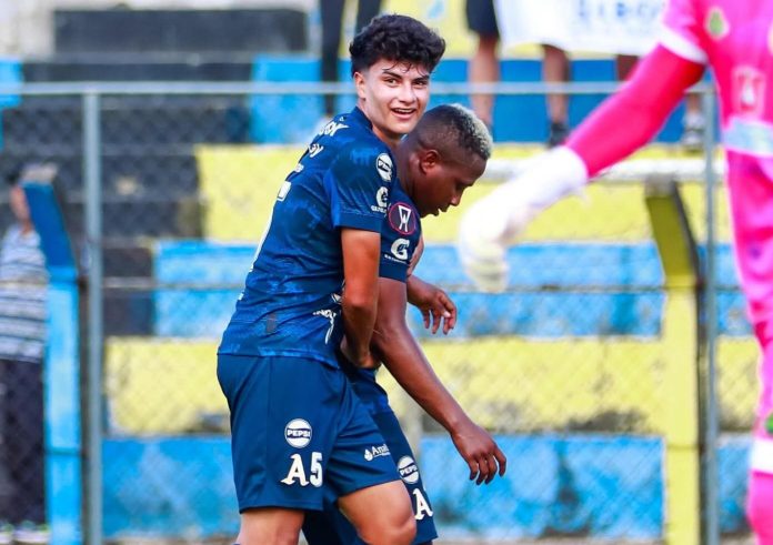 Salazar Carlos Salazar anotó el único gol del juego. Foto cortesía: Alianza FC.