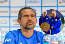 El entrenador mundialista Juan Carlos Serrano deja su cargo en la Sub-17 Serrano llevó a El Salvador a una Copa del Mundo por primera vez desde 2013. Fotos cortesía: La Selecta.