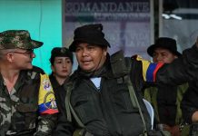 Petro ordena bombardeo a disidencias de las FARC en Colombia