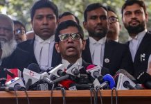 Hasina, ex primera ministra de Bangladés, condenada a muerte