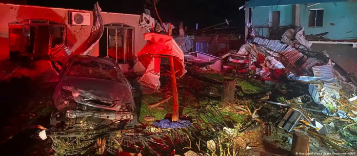 Un número importante de viviendas fueron detruídas por el paso del tornado en el sur de Brasil. Imagen de referencia. Foto: Cortesía.