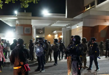 Jueza de EE. UU. dictamina que Trump ordenó ilegalmente el envío de la Guardia Nacional a Portland