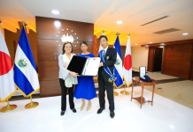 Condecoran al embajador de Japón por su labor en el fortalecimiento de la cooperación bilateral