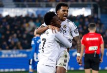 El Real Madrid venció al Alavés y se mantiene cerca del Barça Rodrygo celebra junto a Vinicius el segundo gol. Foto cortesía: Real Madrid.