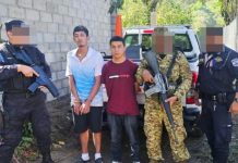Detienen a dos supuestos pandilleros en La Libertad Sur Foto: Cortesía.