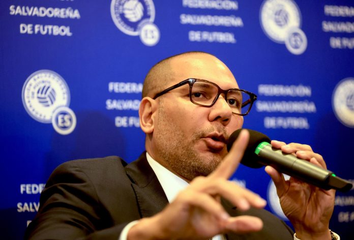 Yamil Bukele Yamil habló de la importancia de generar ingresos. Foto cortesía: INDES.