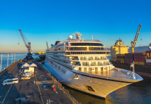 Crucero Viking Sky arriba por primera vez al puerto de Acajutla con cerca de 1,000 turistas