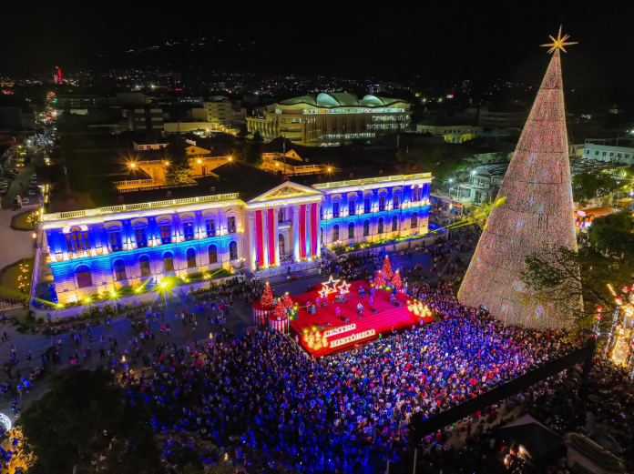 Villa Navideña del Centro Histórico de San Salvador, en 2024. Foto: Cortesía.