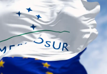 Francia pide aplazar firma del acuerdo entre UE y Mercosur