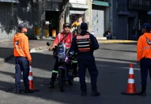 Sindicato de prensa de Venezuela denuncia la detención de siete periodistas luego de la juramentación de Delcy Rodríguez La policía controla el ingreso a la Asamblea Nacional en Caracas, en la previa de la jura de Delcy Rodríguez. (Foto: Reuters / Maxwell Briceno)