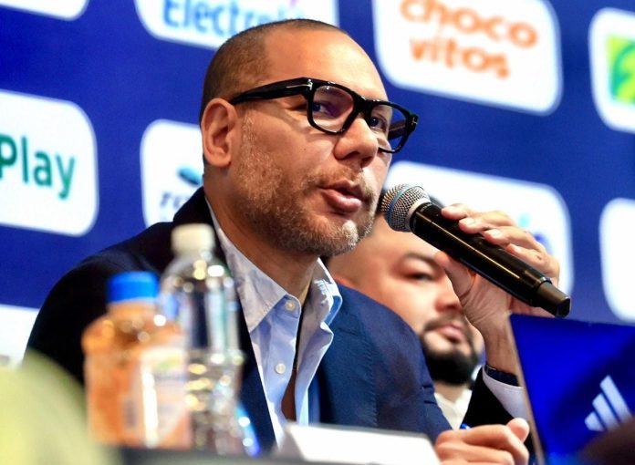 Yamil dio a conocer la bolsa de premios de la Copa Presidente. Foto cortesía: INDES.