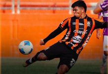 Águila goleó a Platense y consiguió su segunda victoria consecutiva 'Chiqui' Díaz anotó un golazo de volea. Foto cortesía: CD Águila.