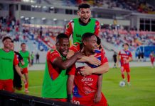 Así quedaron la tablas general y acumulada de la Primera División luego de la tercera jornada Los usulutecos son líderes en ambas tablas. Foto cortesía: Luis Ángel Firpo.