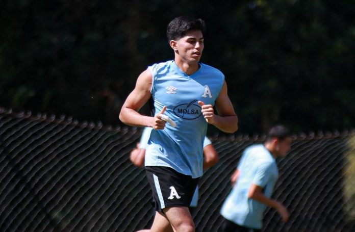 Harold Osorio es de las novedades en el entreno 'Albo'. Foto cortesía: Alianza FC.