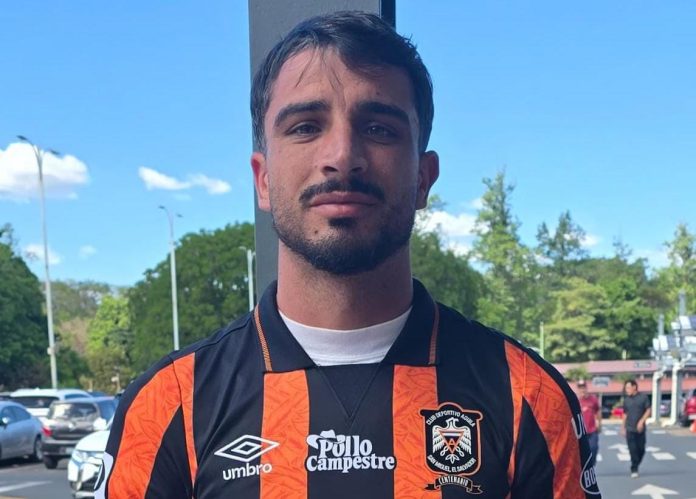 Los migueleños confirmaron a su nuevo atacante extranjero. Foto cortesía: CD Águila.