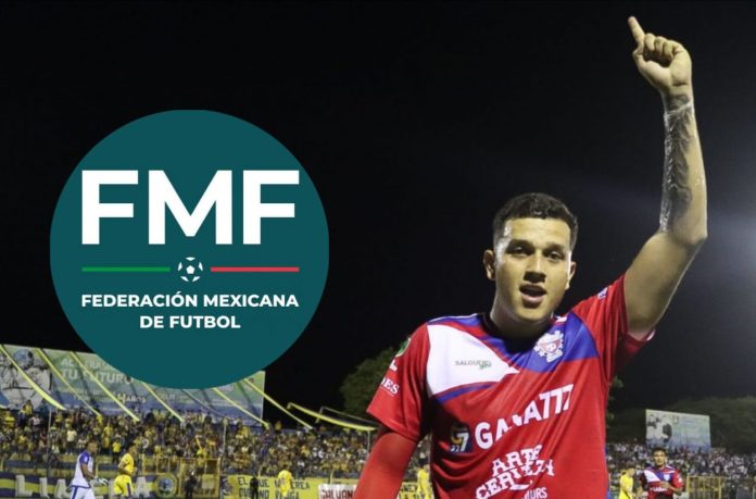 Vásquez llega a México. Foto cortesía: LA Firpo.