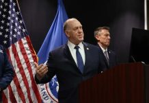 Enviado de Trump a Minneapolis anuncia retirada de ICE