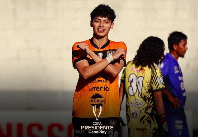 Carlos Garay Garay anotó el único del encuentro. Foto cortesía: CD Águila.