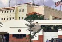 Embajada de EE. UU. en El Salvador informa sobre limitaciones de actualización por cierre parcial del Gobierno estadounidense