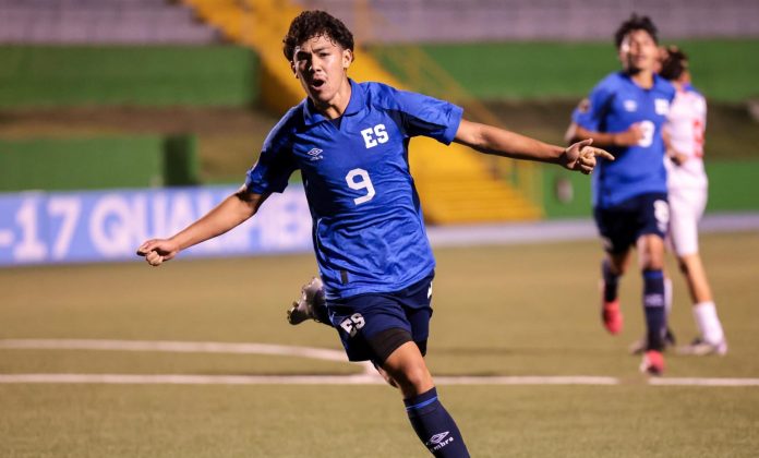 Andrew Sorto fue la figura con un triplete. Foto cortesía: La Selecta.