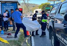Hallan cadáver de hombre en parada de buses del bulevar Merliot; una de las hipótesis es hipotermia por bajas temperaturas