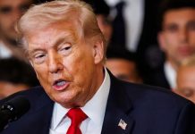 Trump advierte que Cuba «va a caer muy pronto»