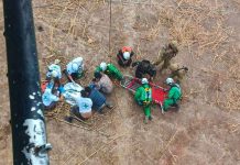 Mujer cae en barranco de 15 metros, en Ilobasco