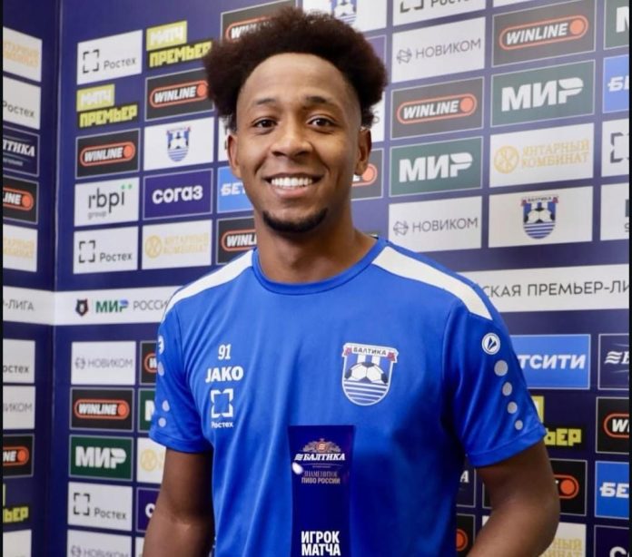 Brayan Gil fue el hombre del partido. Foto cortesía: FC Baltika.