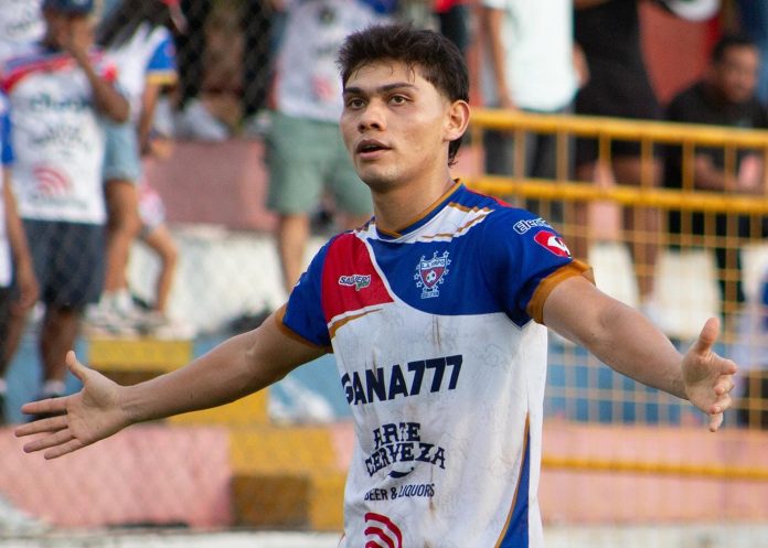 Gumero anotó el único del juego. Foto cortesía: Luis Ángel Firpo.