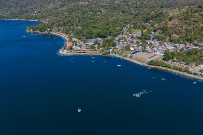 Parque recreativo Apulo, lago de Ilopango. Imagen de referencia. Foto: Cortesía.